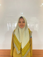 AGIL MELANIA AZIS